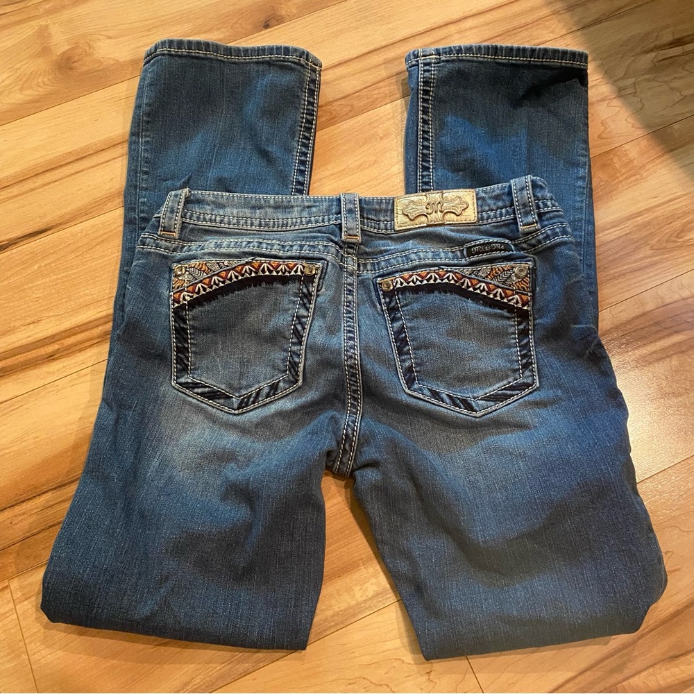 Miss Me Signature  Boot Embroidered Back-Pocket Jeans—30